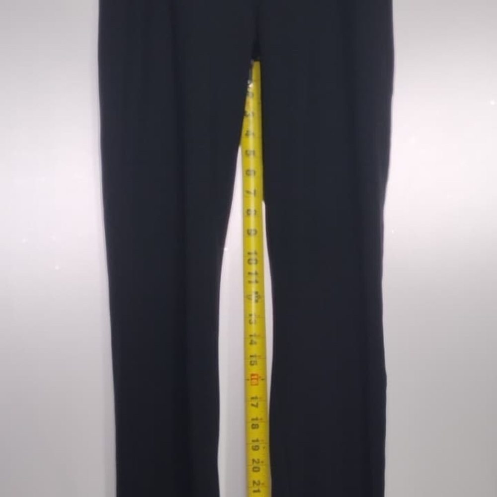 Danskin Black yoga Women's Pants size L pre owned Exellent condition - Picture 3 of 11